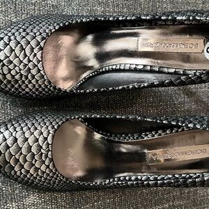 BCBGMaxAzria Black Heels with Sleek Sophistication